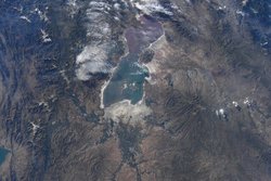 افزایش یک متری تراز دریاچه ارومیه تا سال ۱۴۰۰