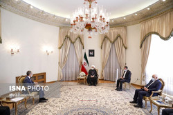 روحانی در دیدار سفیر سوییس: ایران در برابر قلدری آمریکا تسلیم نخواهد شد