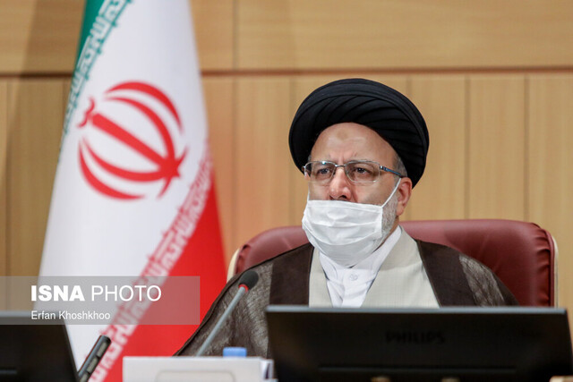 انتقاد رئیسی از بانکهای دولتی انتقاد رئیسی از بانکهای دولتی