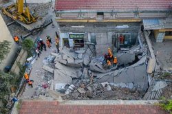 ۲۹ کشته در ریزش ساختمان رستورانی در چین