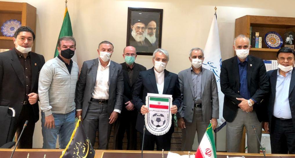 دیدار صمیمانه مسئولان فدراسیون فوتبال با نوبخت دیدار صمیمانه مسئولان فدراسیون فوتبال با نوبخت