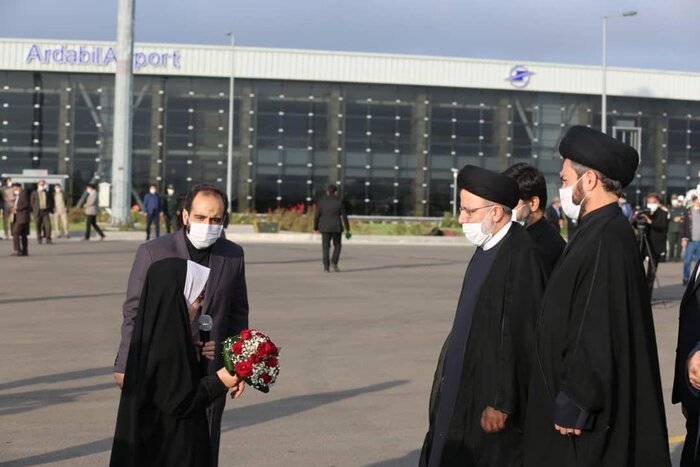 عکس| رئیسی به اردبیل رفت