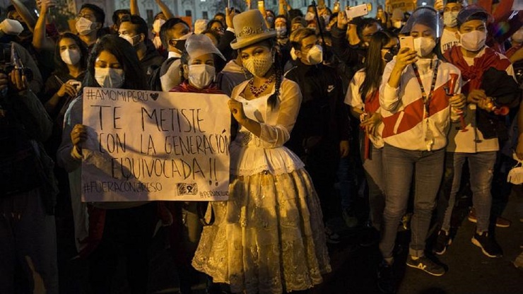 برکناری و استعفای دو رئیس‌جمهوری پرو در یک هفته؛ مطالبه جوانان معترض چیست؟