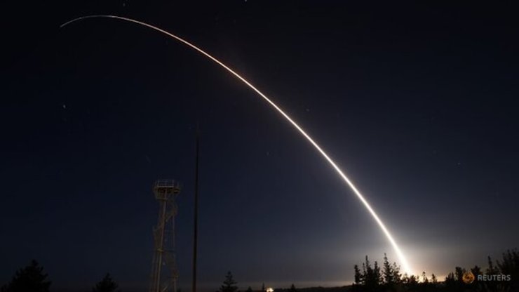 پرتاب آزمایشی موشک بالستیک قاره پیما توسط آمریکا