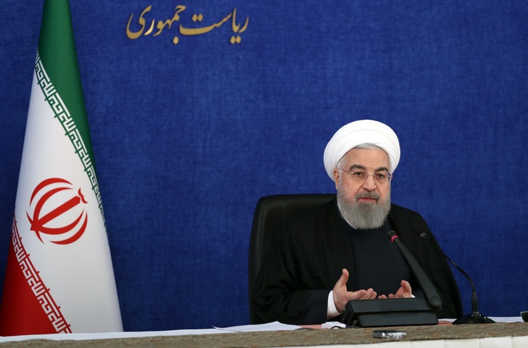 روحانی: اگر به نتیجه مطلوب نرسیم، تعطیلات ادامه می‌یابد/ به ۳۰ میلیون‌نفر، ۱۰۰ هزارتومان بلاعوض می‌دهیم