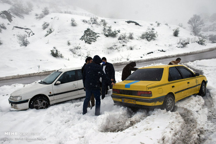 بارش شدید برف در ارتفاعات چهارمحال و بختیاری