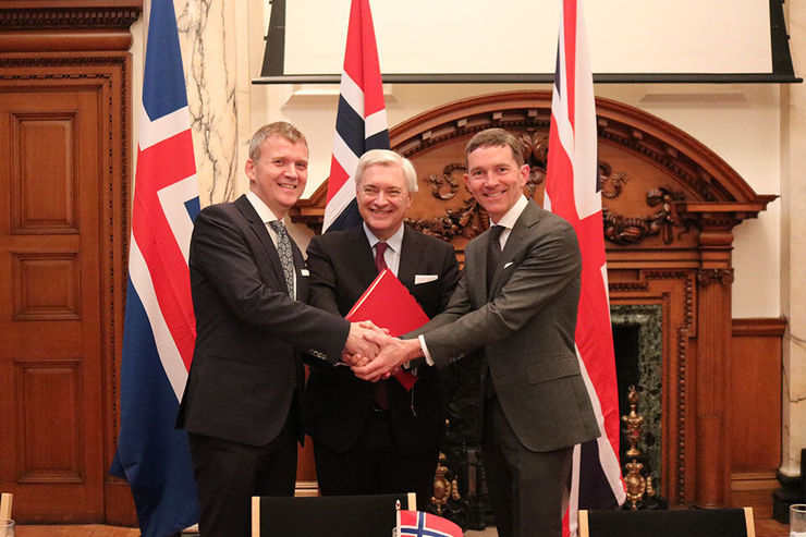 انگلیس، نروژ و ایسلند توافقنامه تجاری امضاء کردند