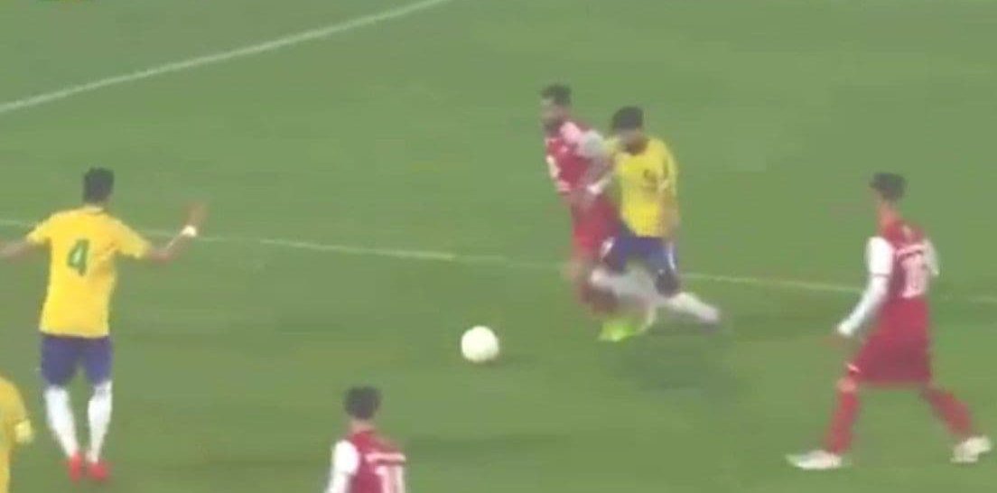 پنالتی پرسپولیس زیر ذره‌بین کارشناسان داوری