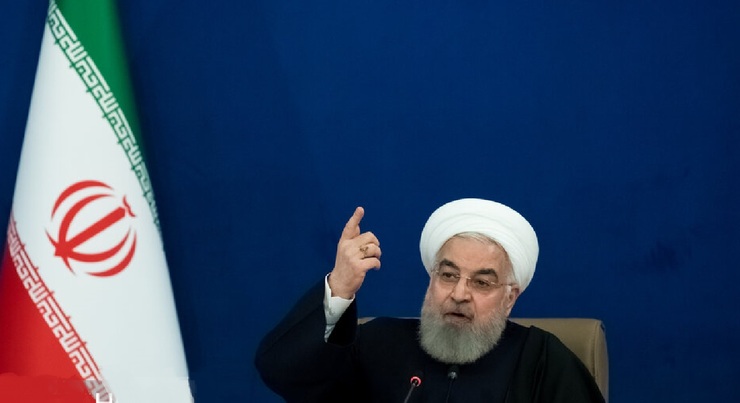 روحانی: کسی جرات می‌کند به قوه قضاییه و نیروهای مسلح توهین کند؟ هر کس به دولت فحاشی کند محبوب‌تر می‌شود!