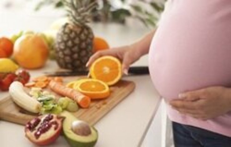 در سه‌ماهه اول بارداری، دم‌نوش نخورید