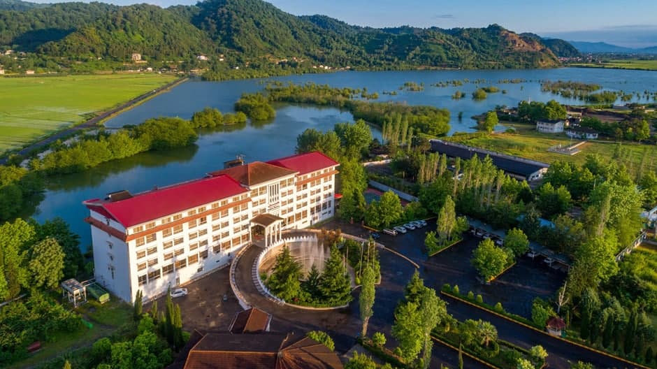 معرفی هتل‌های آستارا کنار دریا