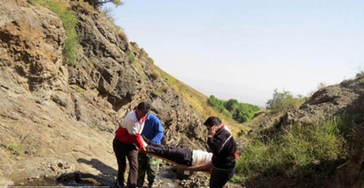 نجات ۲ کوهنورد گمشده در ارتفاعات قزوین