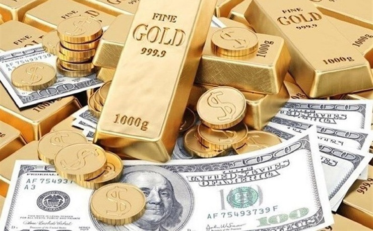 قیمت طلا، سکه و دلار در بازار امروز ۱۳۹۹/۰۹/۰۴/ عقب‌نشینی قیمت دلار و طلا
