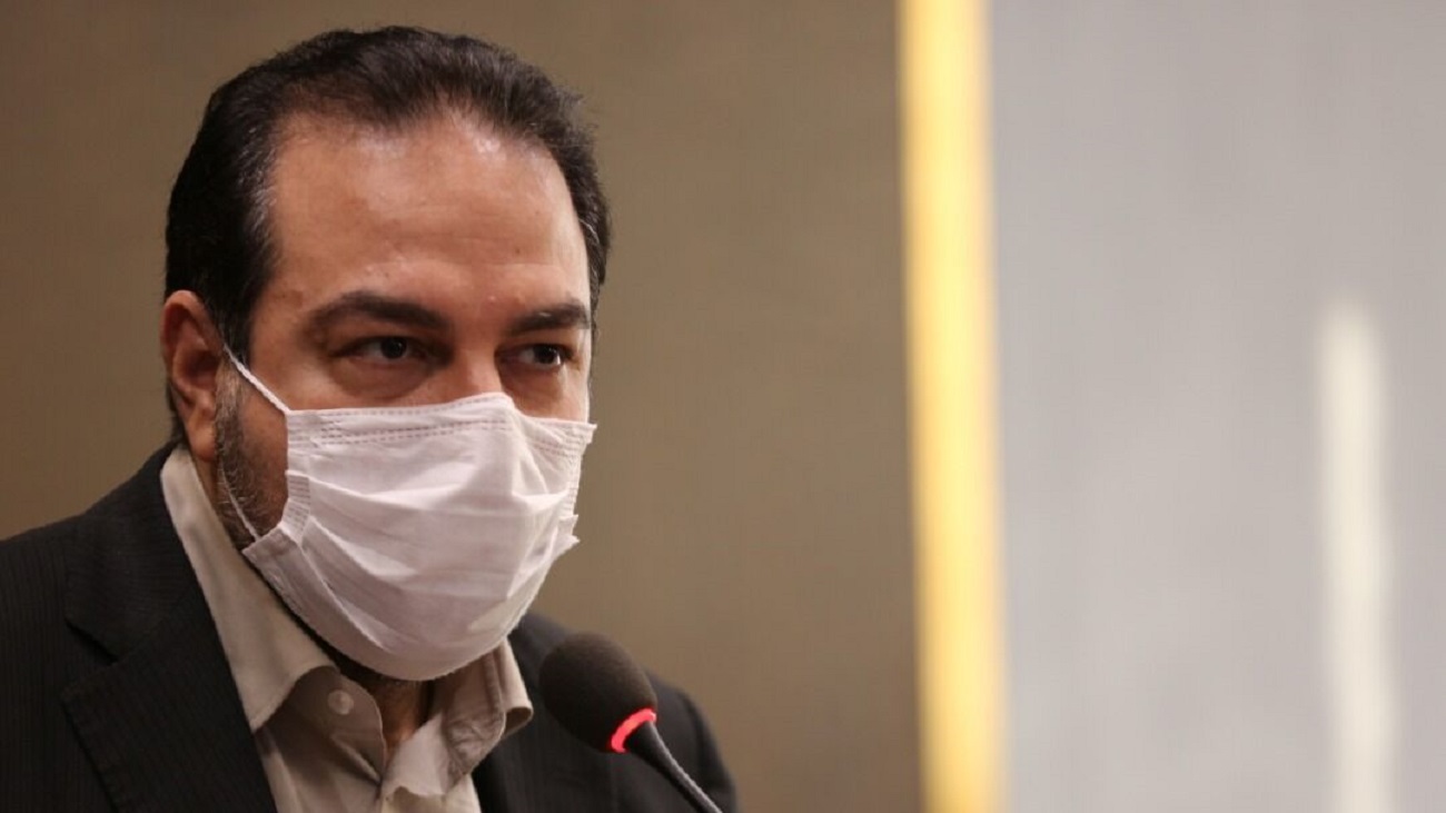 رعایت پروتکل‌های بهداشتی به 90 درصد رسید/ تعداد کارمندان در ادارات کاهش می‌یابد؟