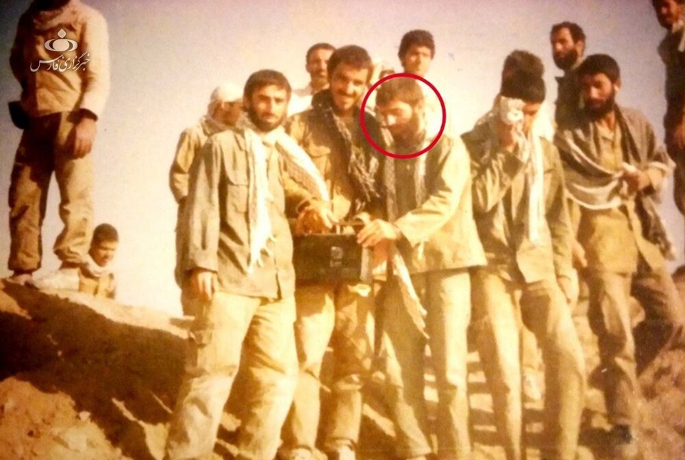 عکس منتشرنشده از شهید فخریزاده در دوران دفاع مقدس عکس منتشرنشده از شهید فخریزاده در دوران دفاع مقدس