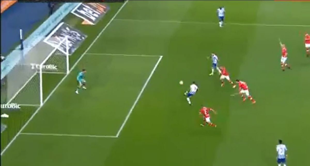 عکس| فرصتسوزی عجیب مهدی طارمی! عکس| فرصتسوزی عجیب مهدی طارمی!