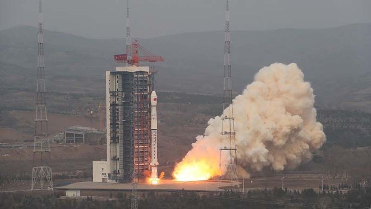 چین یک ماهواره رصد زمین به فضا پرتاب کرد