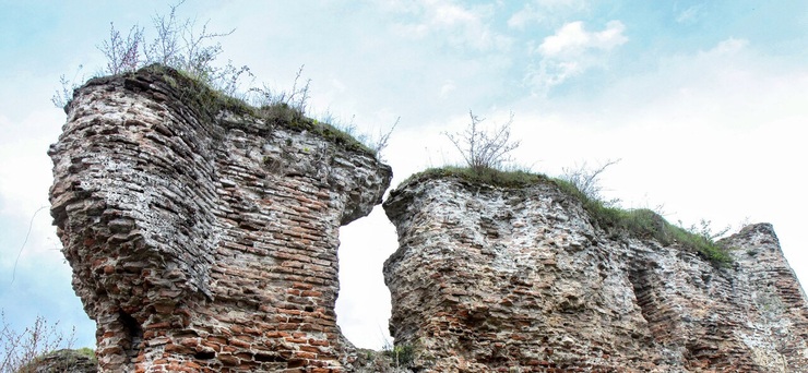 تصاویر| قلعه تاریخی صلصال لیسار؛ از یاد رفته‌ای هزار ساله‎