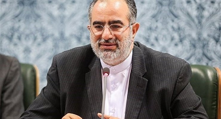 دعوت مشاور روحانی از دو منتقد جهت کاندیداتوری انتخابات