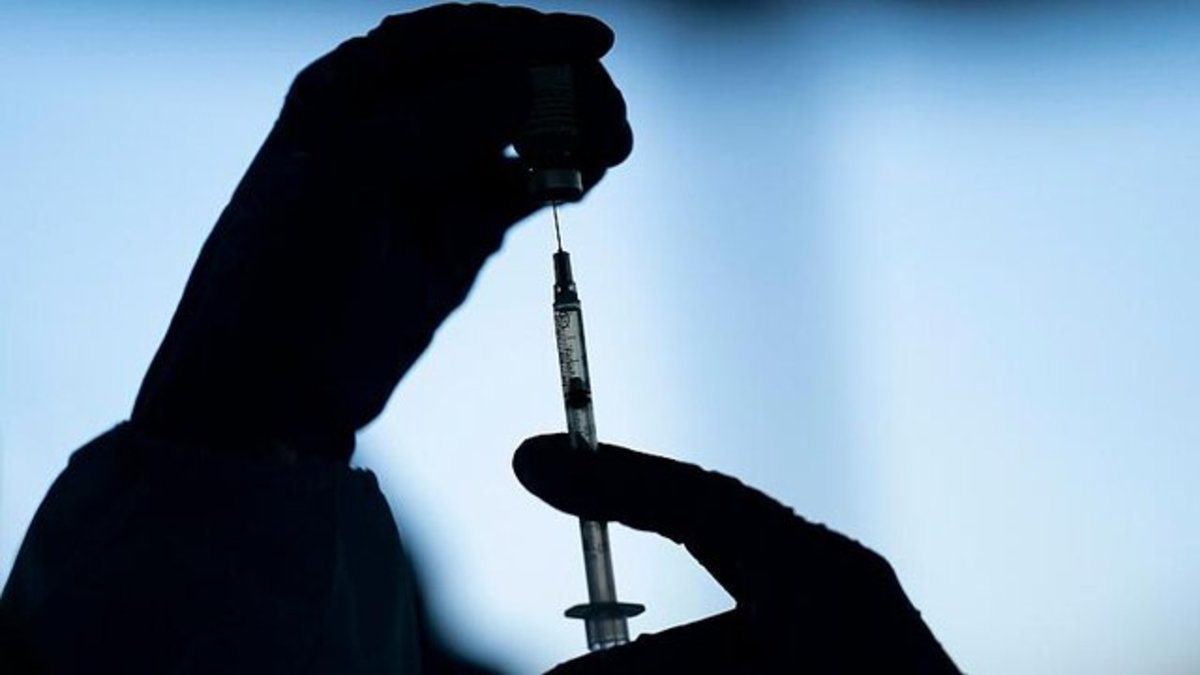 وزارت بهداشت: کمبود واکسن آسترازنکا هفته آینده رفع می‌شود