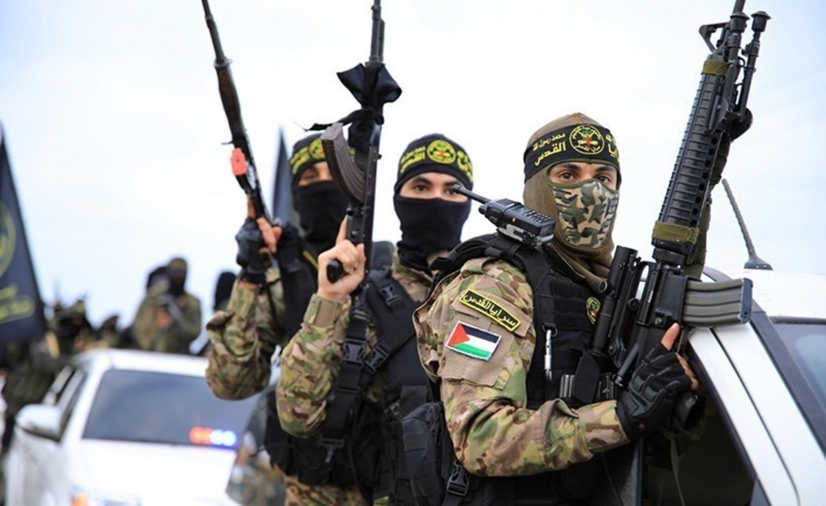تصاویر| رژه گردان‌های القدس شاخه نظامی جنبش جهاد اسلامی در غزه