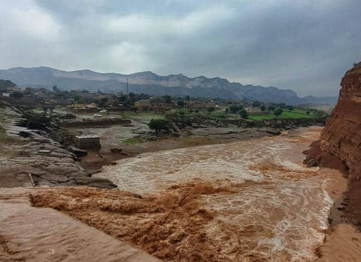 بارندگی شدید در خوزستان/ راه ۵ روستا بسته شد