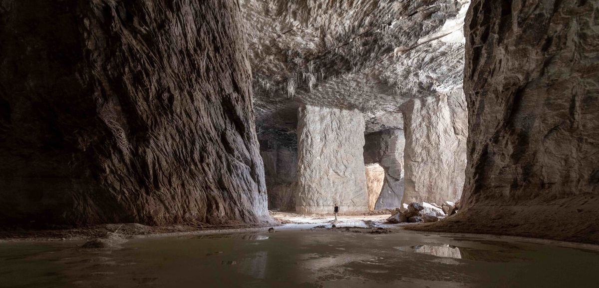 تصاویر| غار‌های نمکی گرمسار
