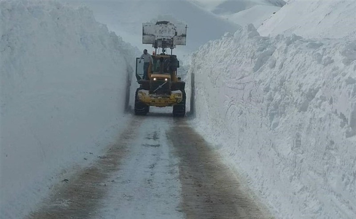 هشدار کولاک برف و ریزش بهمن در ۲۰ استان/ مردم از سفر‌ خودداری کنند