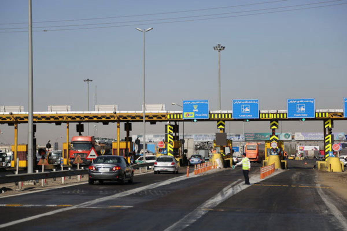 درخواست برای رایگان‌شدن عوارض آزاد راه تهران - پردیس