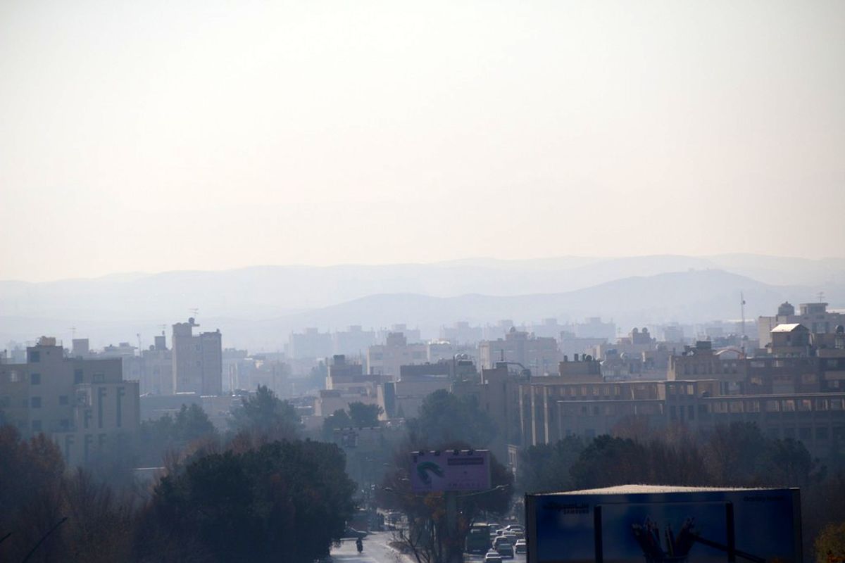 استمرار آلودگی هوا و تعطیلی مدارس در اصفهان