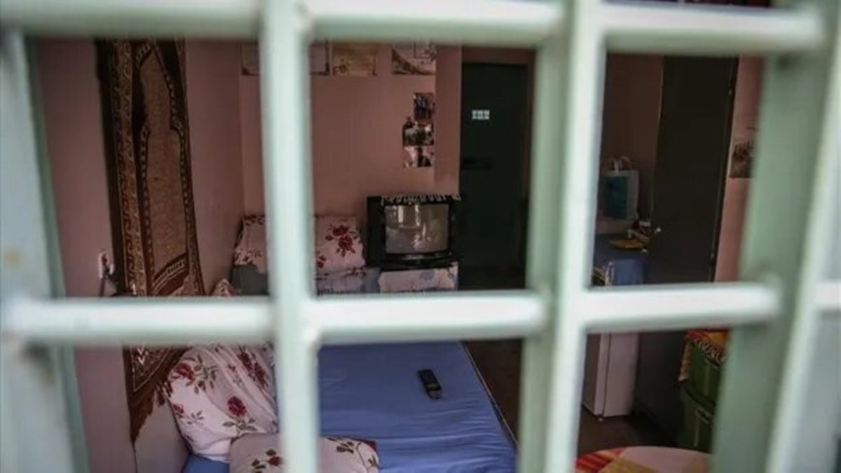 گزارشی از خودکشی صد‌ها زندانی در زندان‌های ترکیه