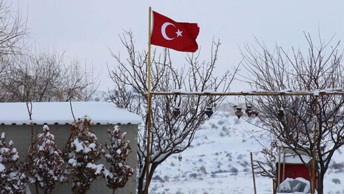 ۱۶ مهاجر به دلیل یخ‌زدگی جان خود را از دست دادند