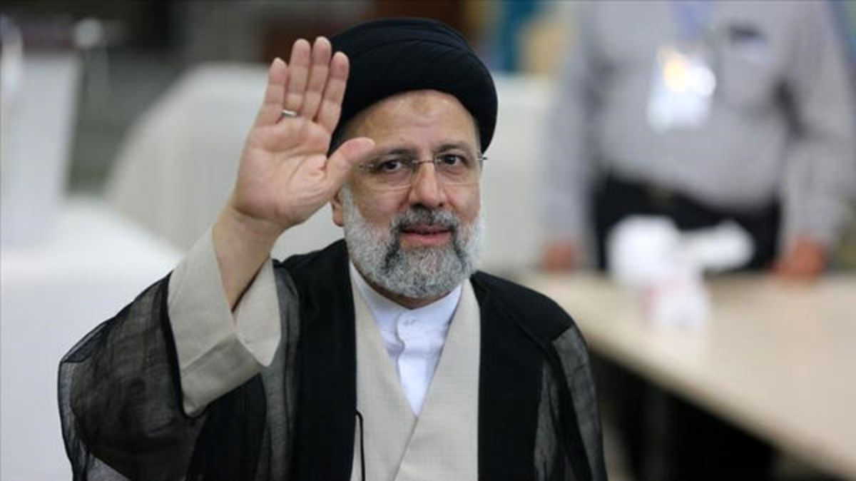 گمانه زنی‌ها درباره حذف پست ریاست جمهوری در ایران