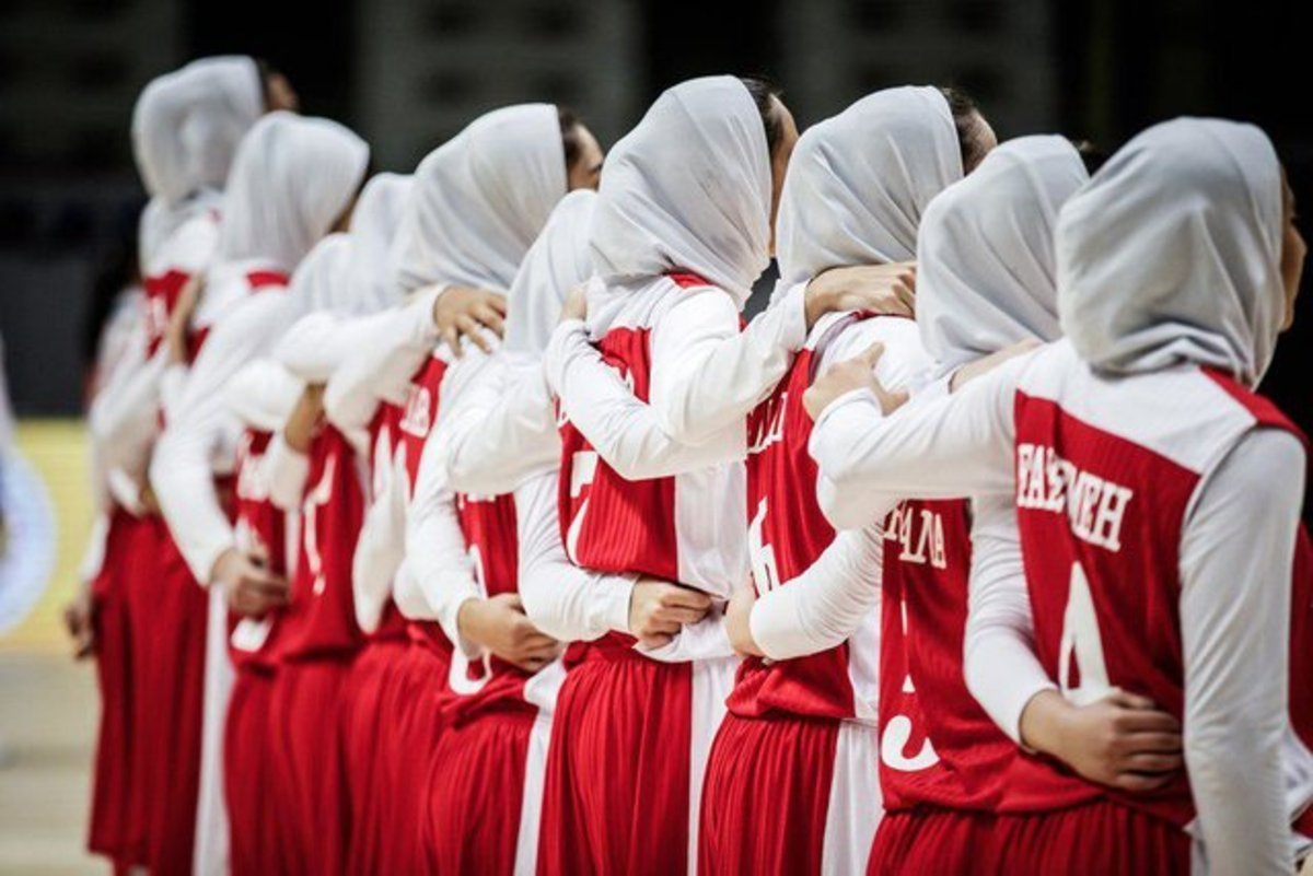 واکنش ایران به منع حجاب در مسابقات ورزشی