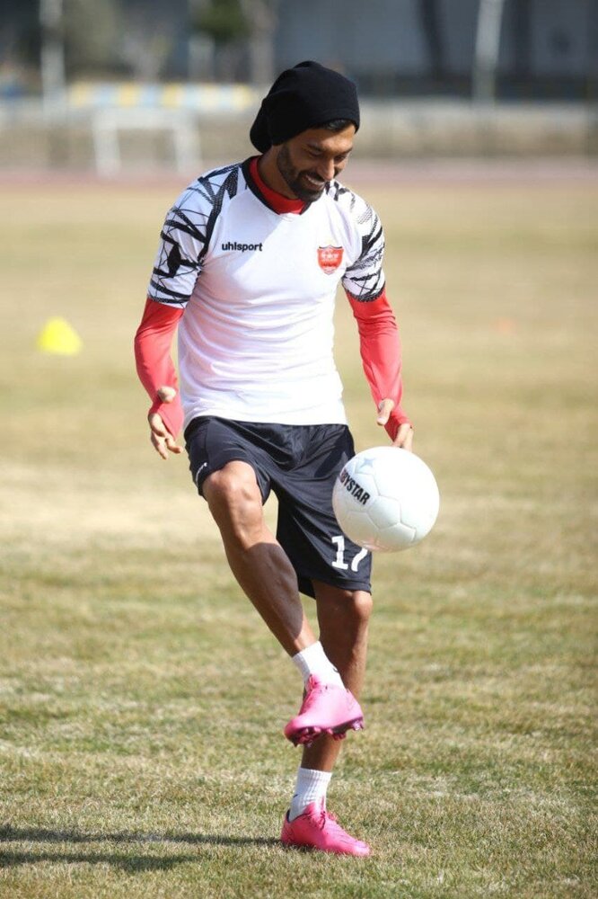 رامین رضاییان در تمرین پرسپولیس حاضر شد/عکس رامین رضاییان در تمرین پرسپولیس حاضر شد/عکس