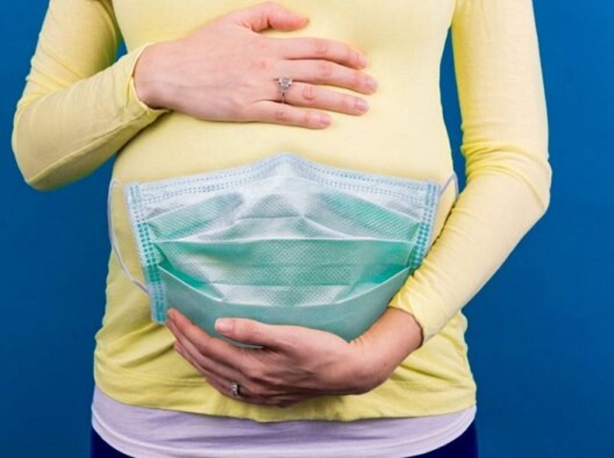 عوارض احتمالی کووید در زنان باردار واکسینه نشده‌