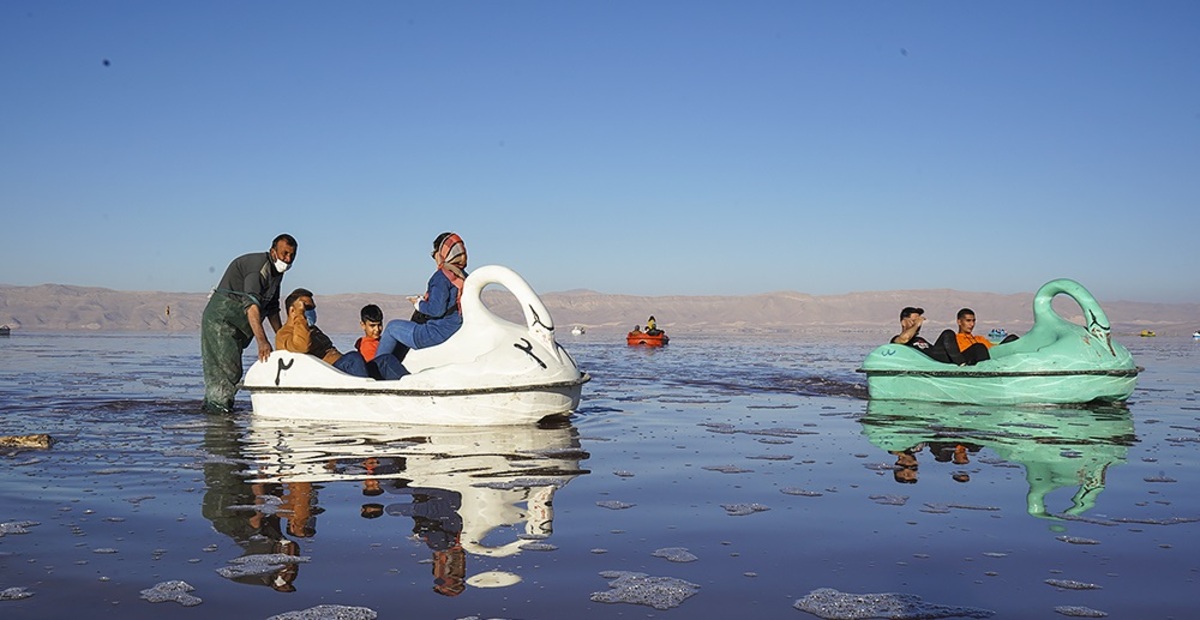 تصاویر| نفس تازه دریاچه مهارلو شیراز
