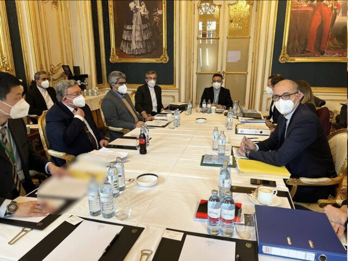 جلسه نمایندگان ایران، اتحادیه اروپا و گروه ۱+۴ در وین