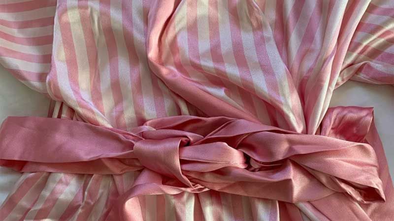 با انواع پارچه پوشاک و کاربرد هر یک آشنا شوید! با انواع پارچه پوشاک و کاربرد هر یک آشنا شوید!