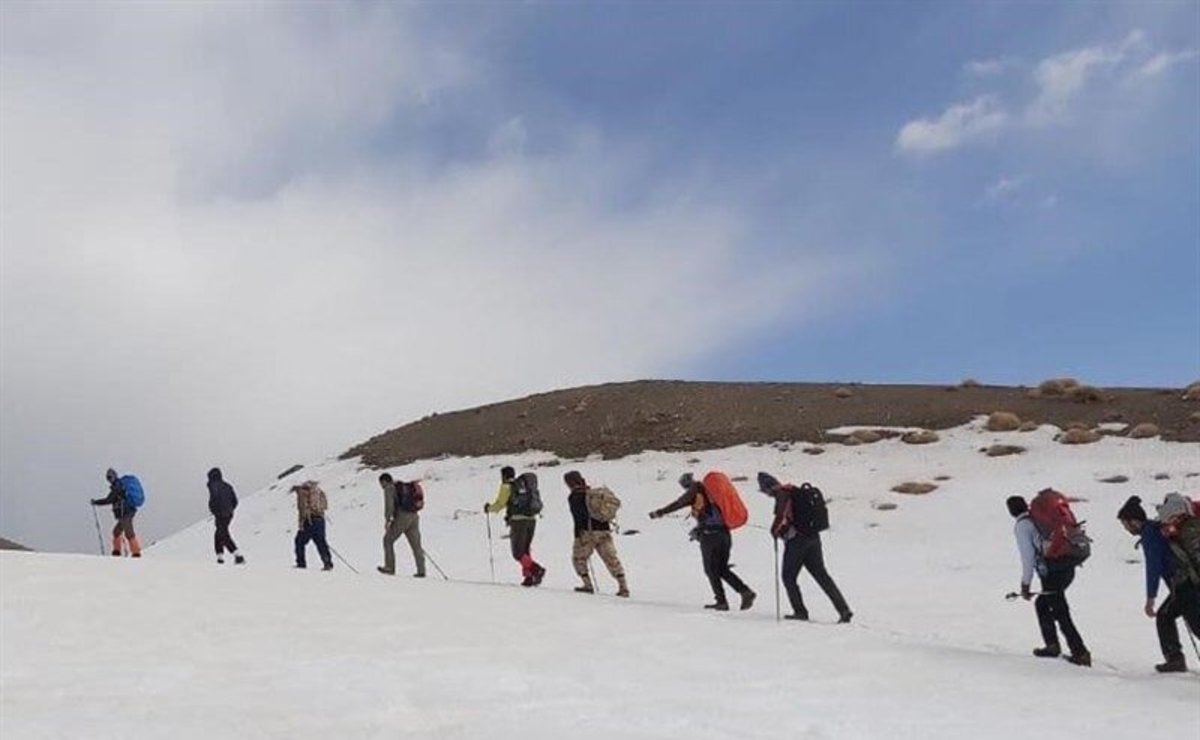 فیلم| مفقود شدن ٢٢ کوهنورد در ارتفاعات شاه جهان شیروان