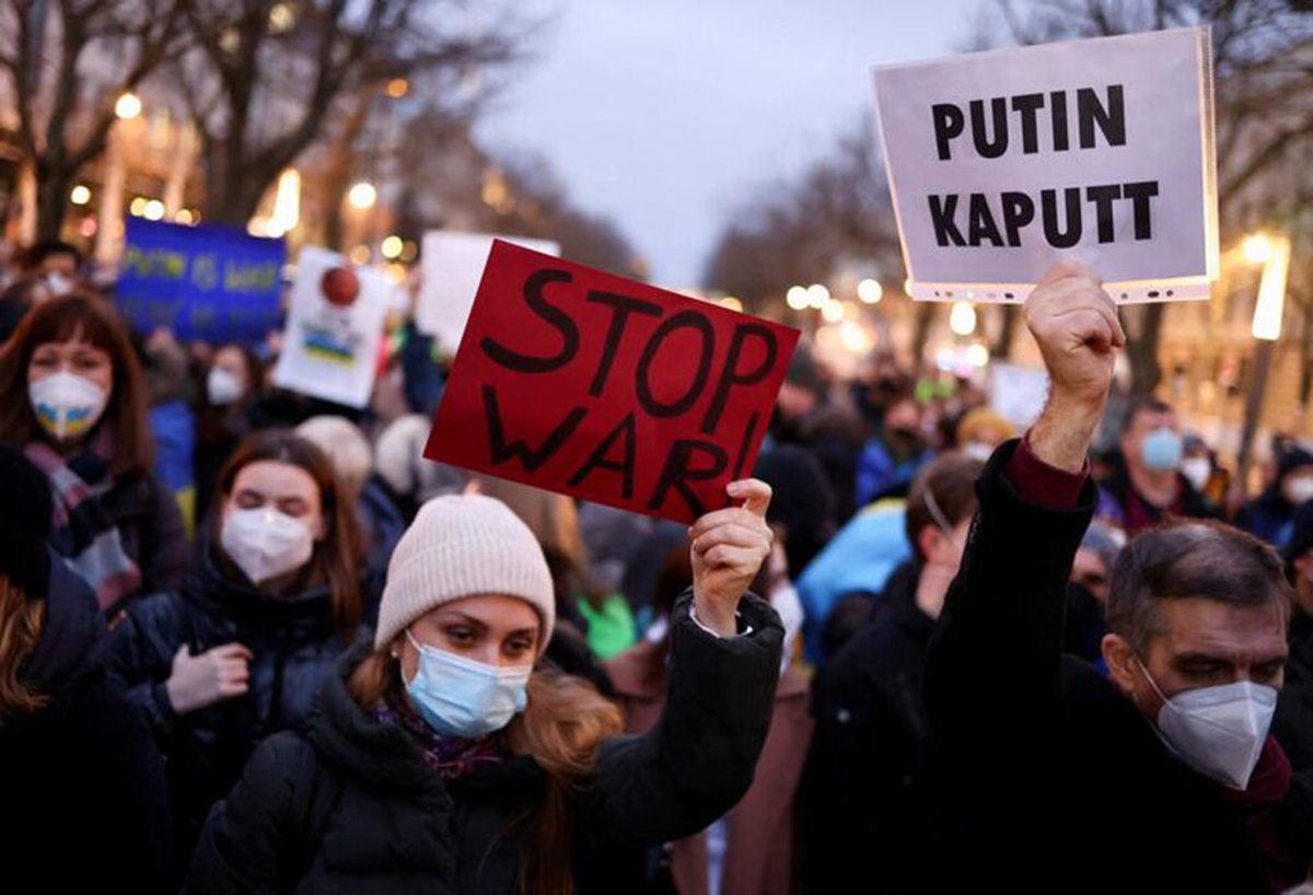 فیلم| بازداشت ۴ هزار نفر در تظاهرات ضد جنگ علیه روسیه