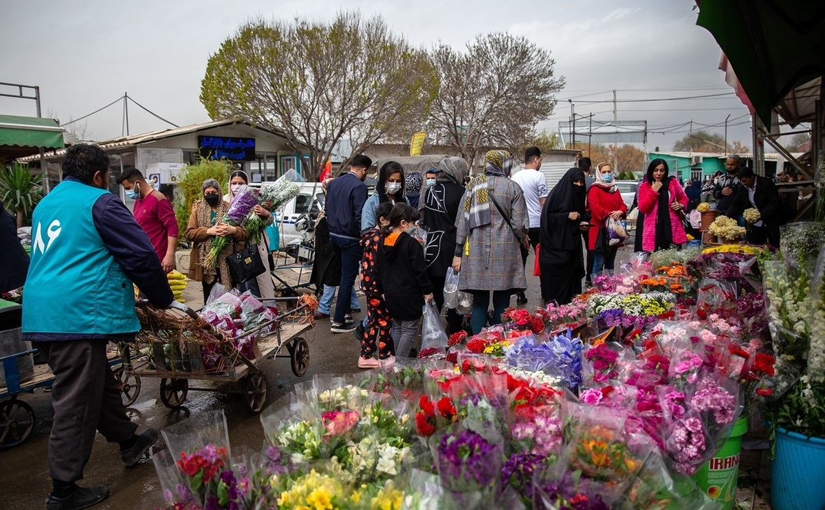 تصاویر| بازار گل محلاتی در آستانه‌ی سال نو