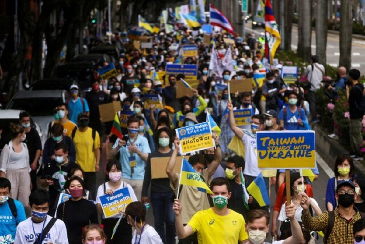 چین: تایوان با کمک به اوکراین می‌خواهد از مشکلات دیگران نفع ببرد