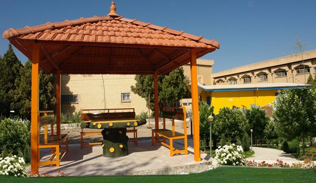 سردرب، فلاشینگ و آلاچیق؛ سه المان اساسی برای زیبایی ساختمان سردرب، فلاشینگ و آلاچیق؛ سه المان اساسی برای زیبایی ساختمان