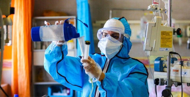 متخصص عفونی: ویروس کرونا تا چند ماه در بدن بهبودیافتگان نفس می‌کشد