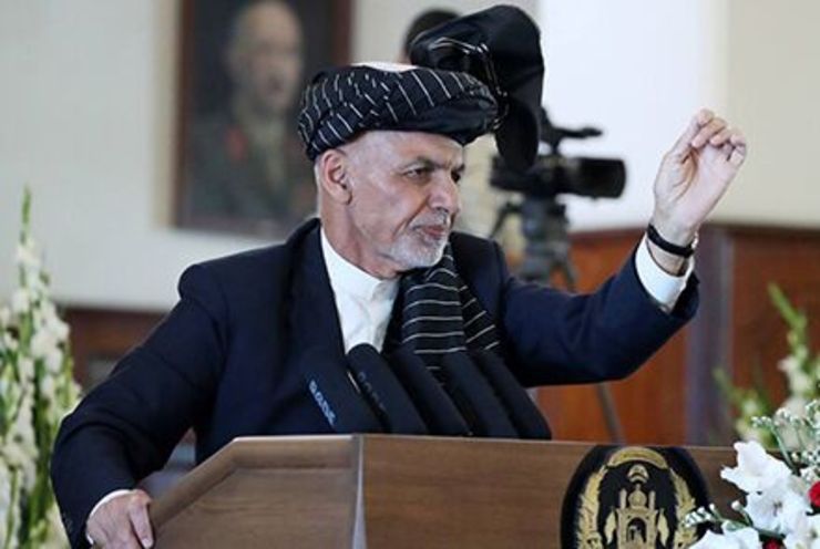 اشرف غنی طالبان را مسئول حمله به مدرسه کابل دانست