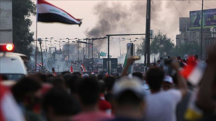 تظاهرات در کربلا و بغداد به دنبال ترور اخیر یک فعال مدنی