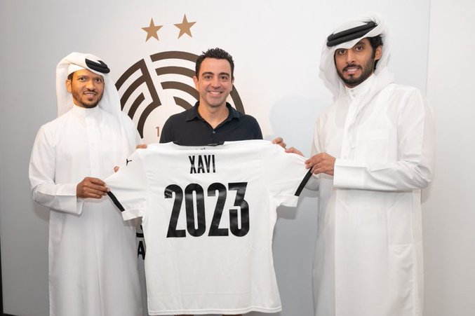 عکس| تمدید قرارداد ژاوی با السد