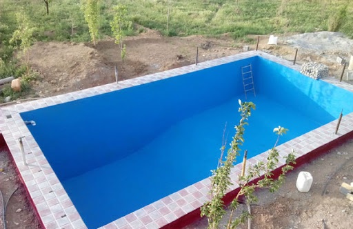 مرگ دختر 12 ساله در استخر باغ