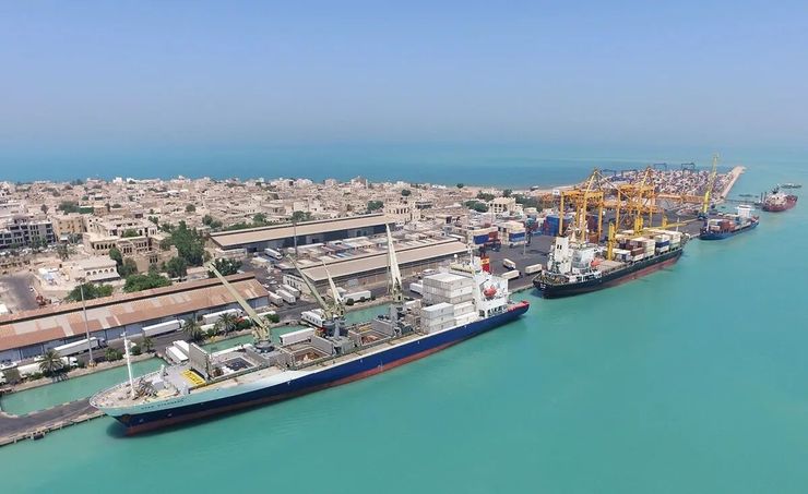 کشتی ۳۱ هزارتنی برنج در بوشهر پهلو گرفت
